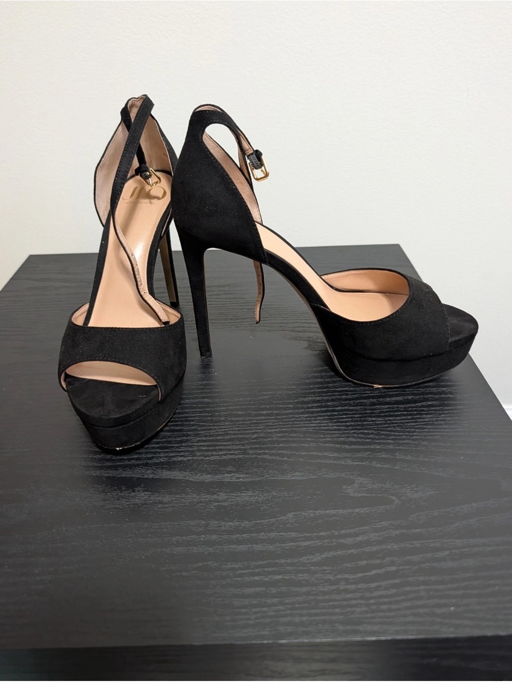 JLO Jennifer Lopez Black Suede Crisscross Platform Heels - Picture 5 of 7